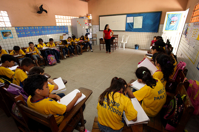 Sete escolas do Eusébio recebem o prêmio Escola Nota Dez