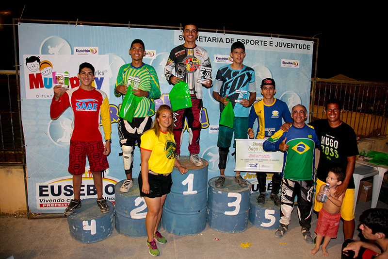 Atletas eusebienses sagram-se campeões na 1ª Etapa do Bicicross Cearense