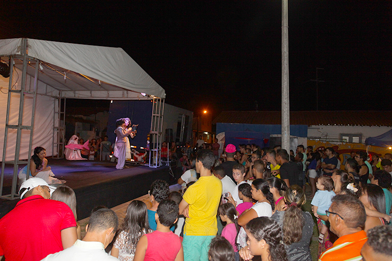 Eusébio divulga programação cultural de abril