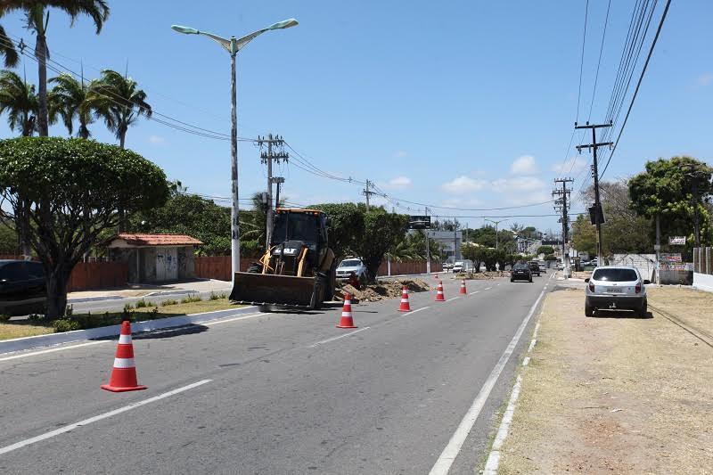 Prefeitura melhora iluminação da Eusébio de Queiroz e economiza 30% com a medida