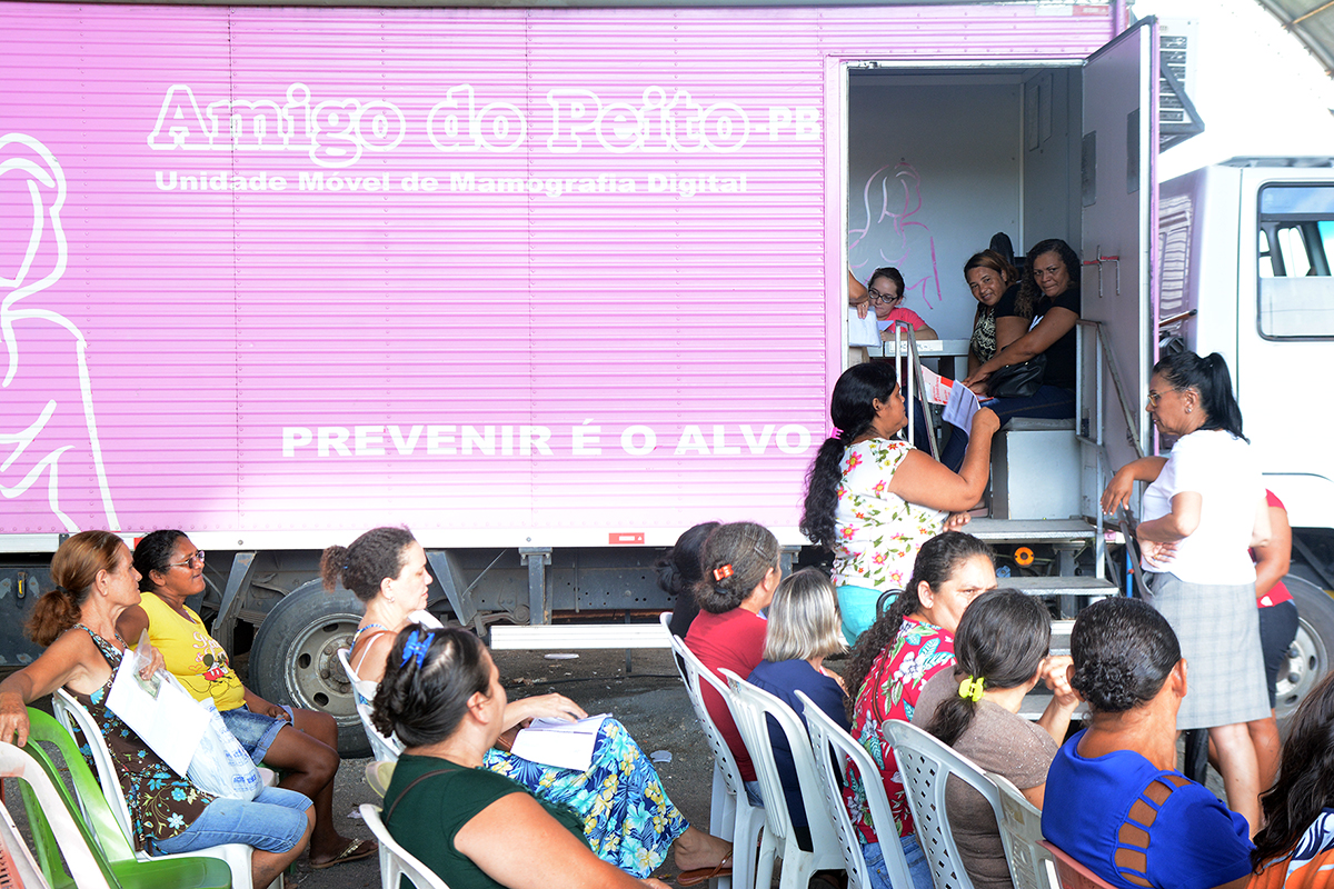 Prefeitura de Eusébio prorroga mutirão de exames de mamografia até 17 de abril