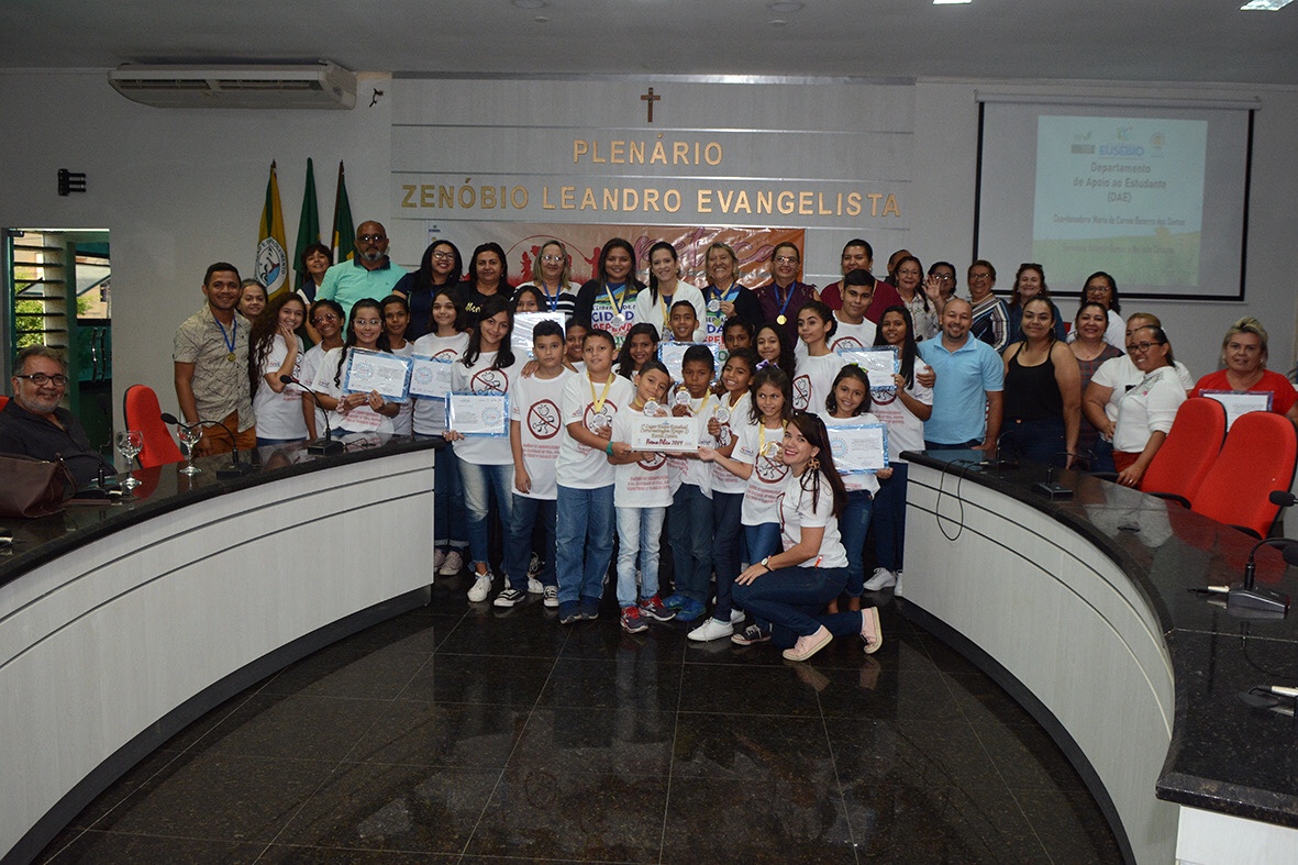 Eusébio se engaja na campanha em alusão ao Dia Mundial de Combate ao Trabalho Infantil