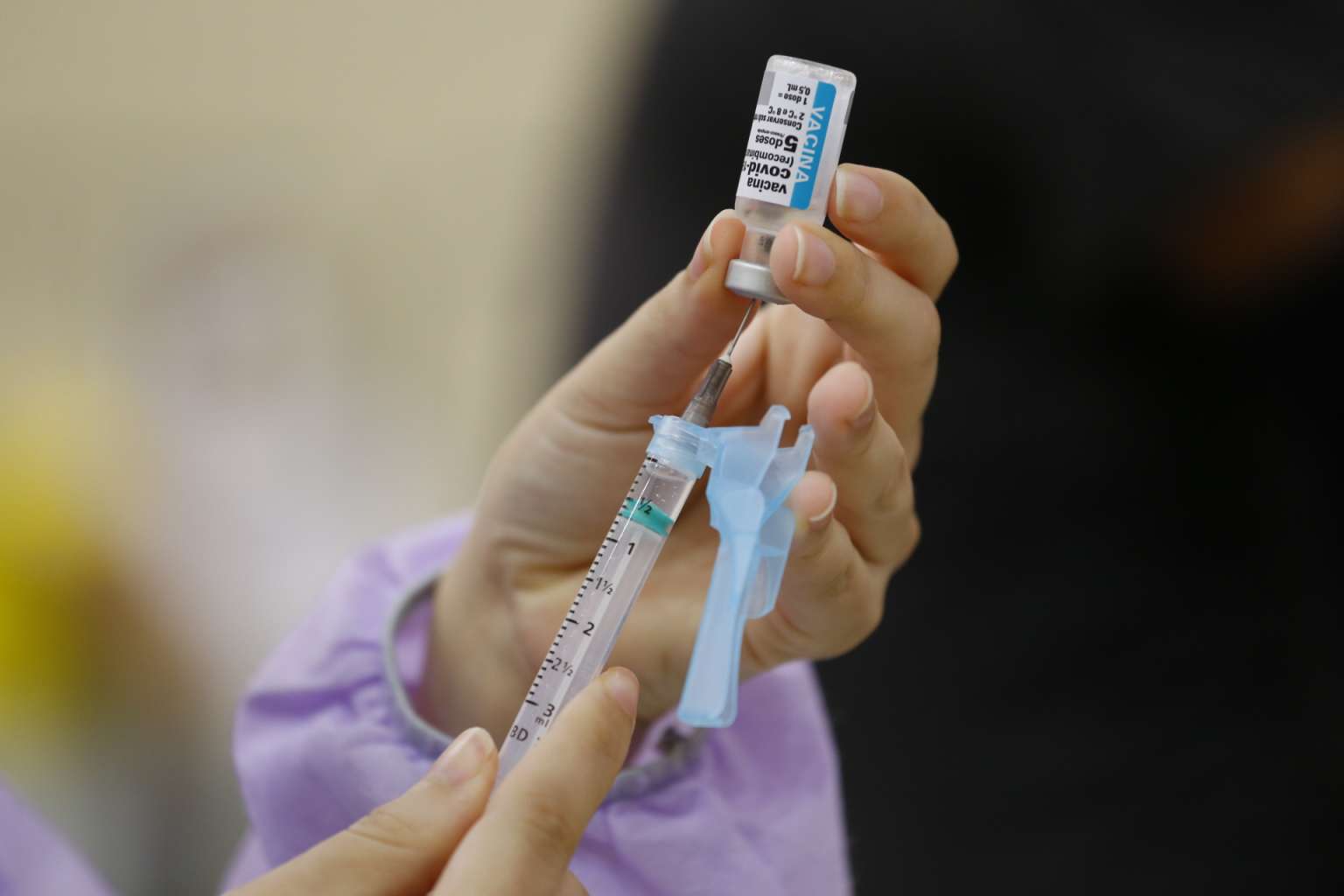 Eusébio inicia vacinação contra Covid-19 de professores com comorbidades, a partir dos 50 anos, neste próximo sábado