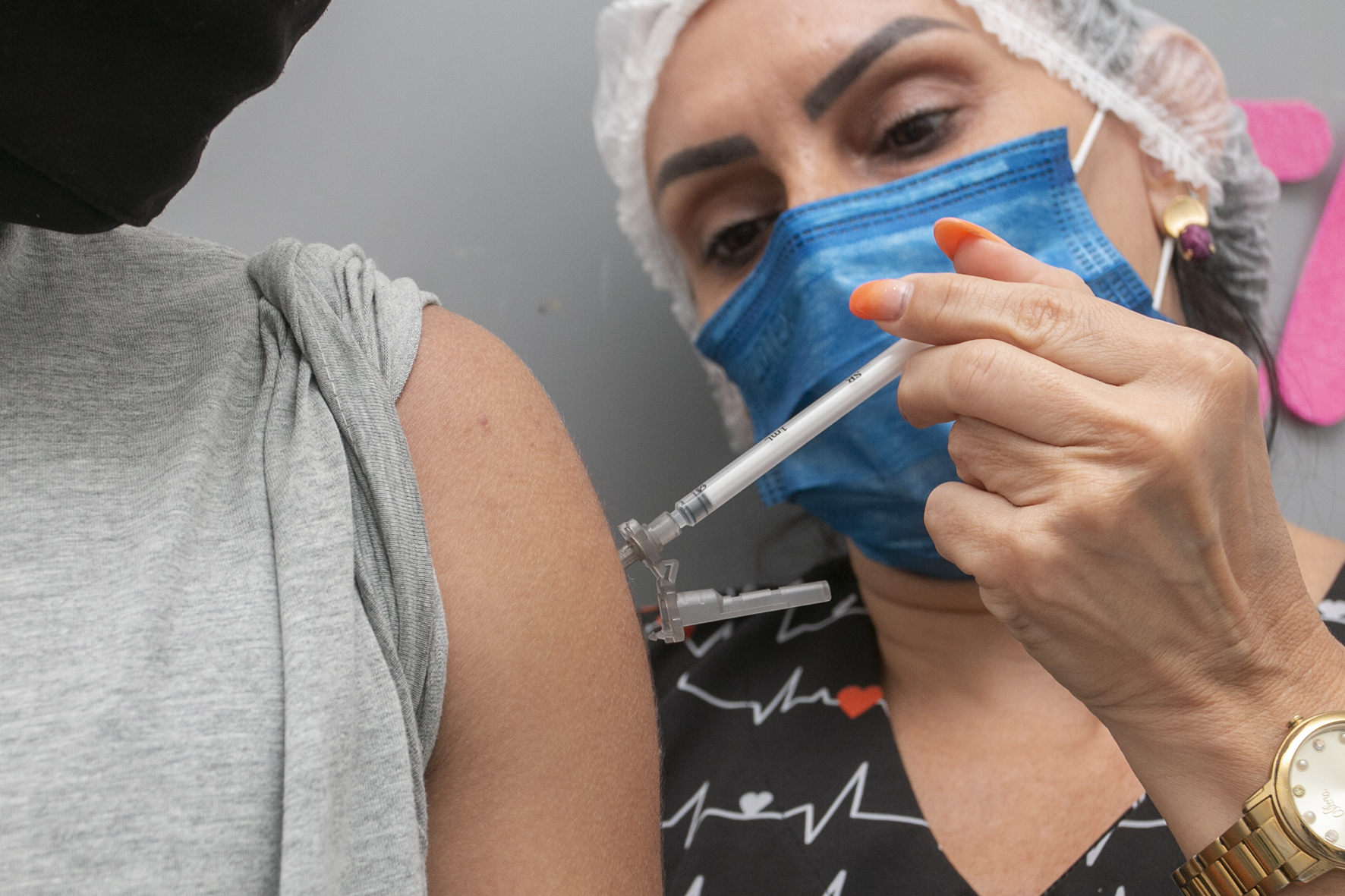 Eusébio imuniza mais de 95% da população com a primeira dose da vacina contra covid-19
