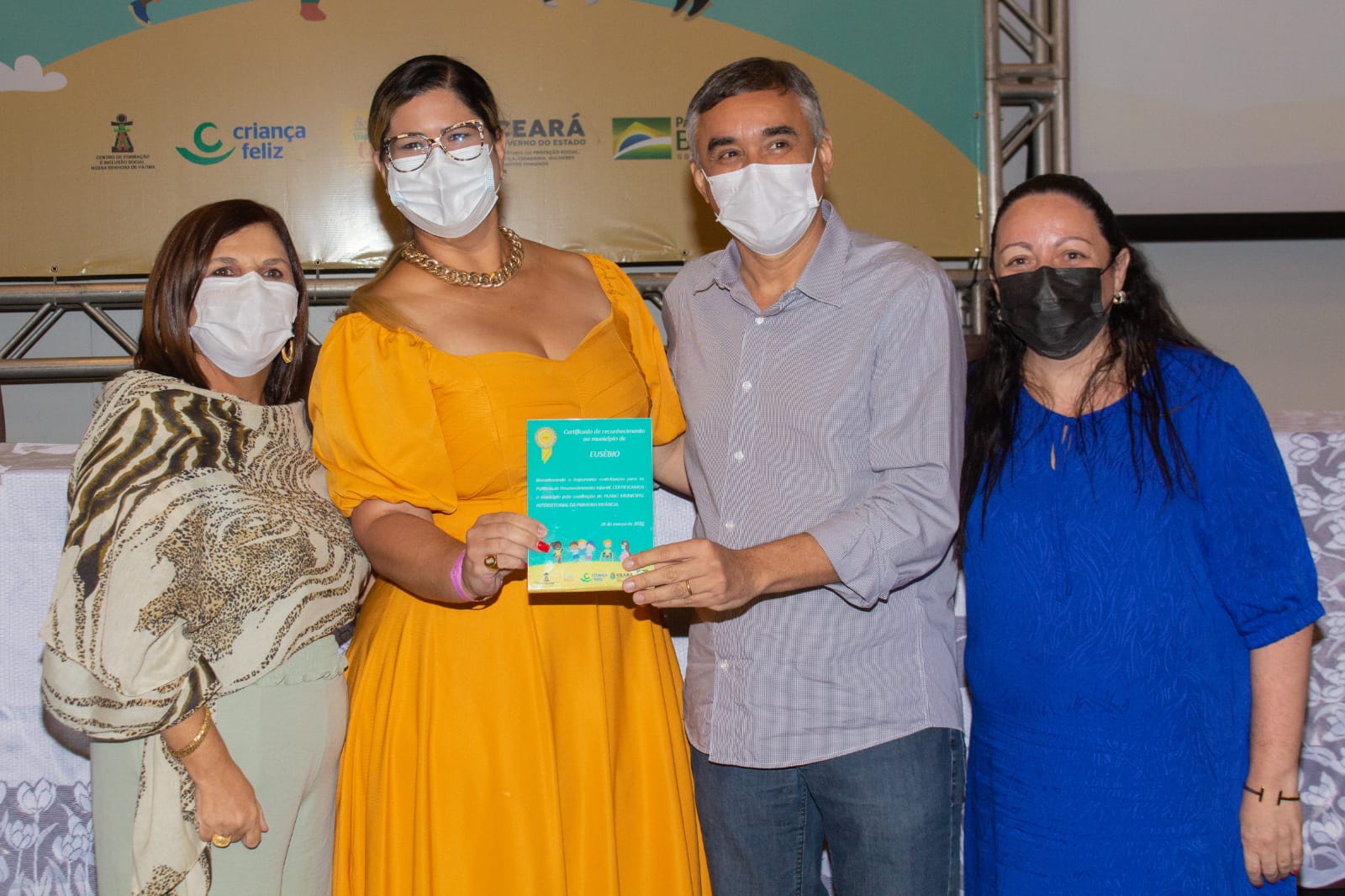 Eusébio recebe certificação ouro do Governo do Ceará por elaboração do Plano da Primeira Infância