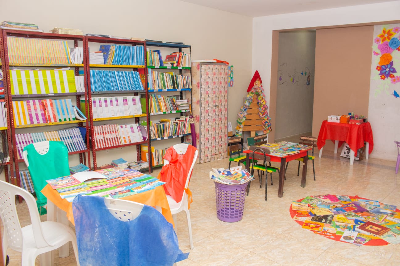 Namme Eusébio realiza Café Literário para incentivar a leitura