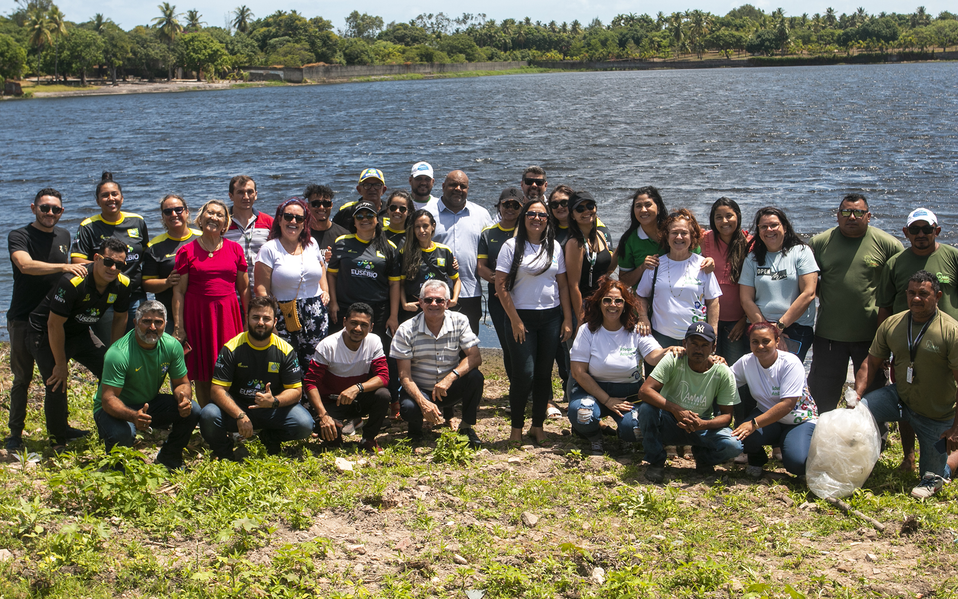 AMMA realiza ação de conscientização ambiental e peixamento da Lagoa dos Pássaros