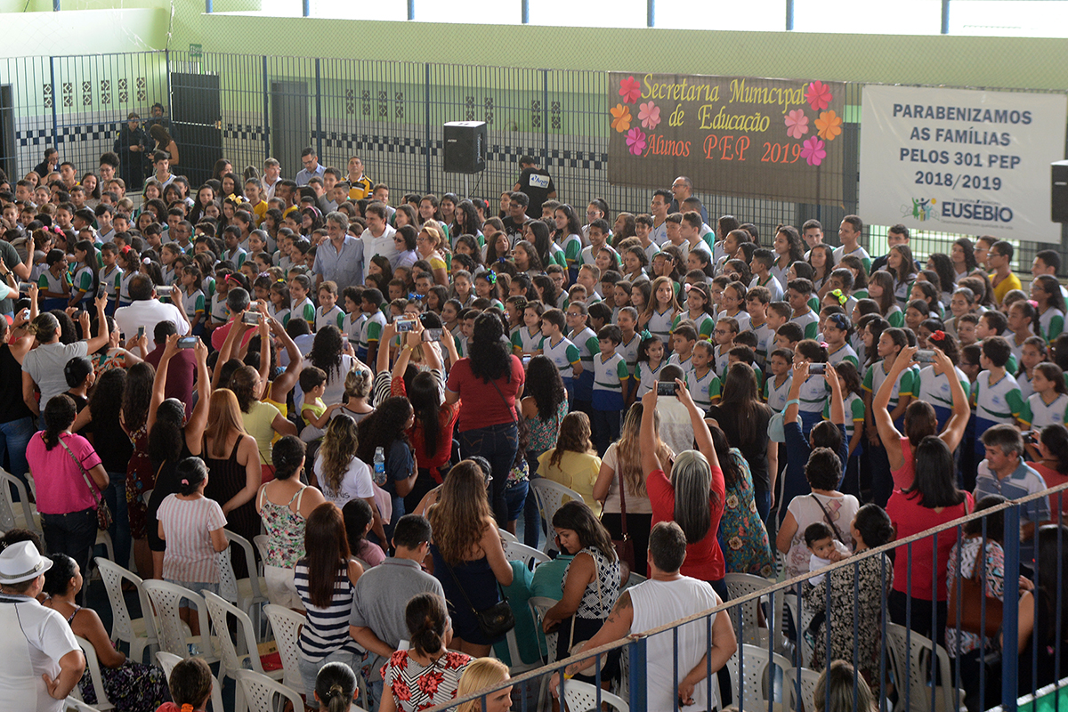 Eusébio lança o Programa  Estudante Padrão 2019