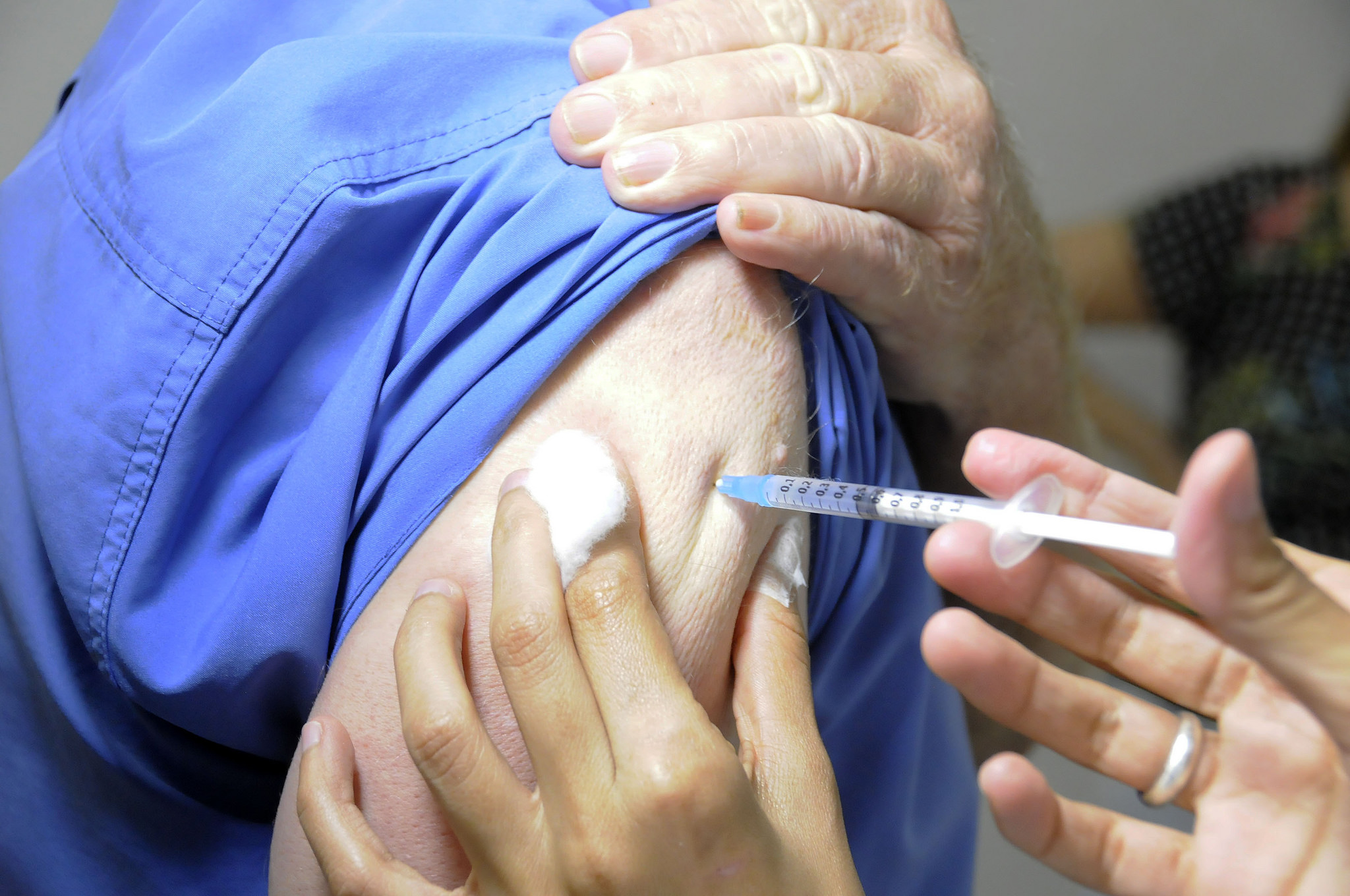 Prefeitura de Eusébio realiza vacinação contra Covid-19 de pessoas a partir de 70 anos neste sábado