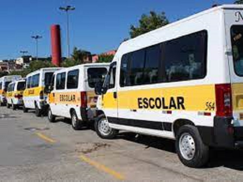 AMT realiza vistorias para renovação de alvarás para táxi, mototáxi e transporte escolar do Eusébio