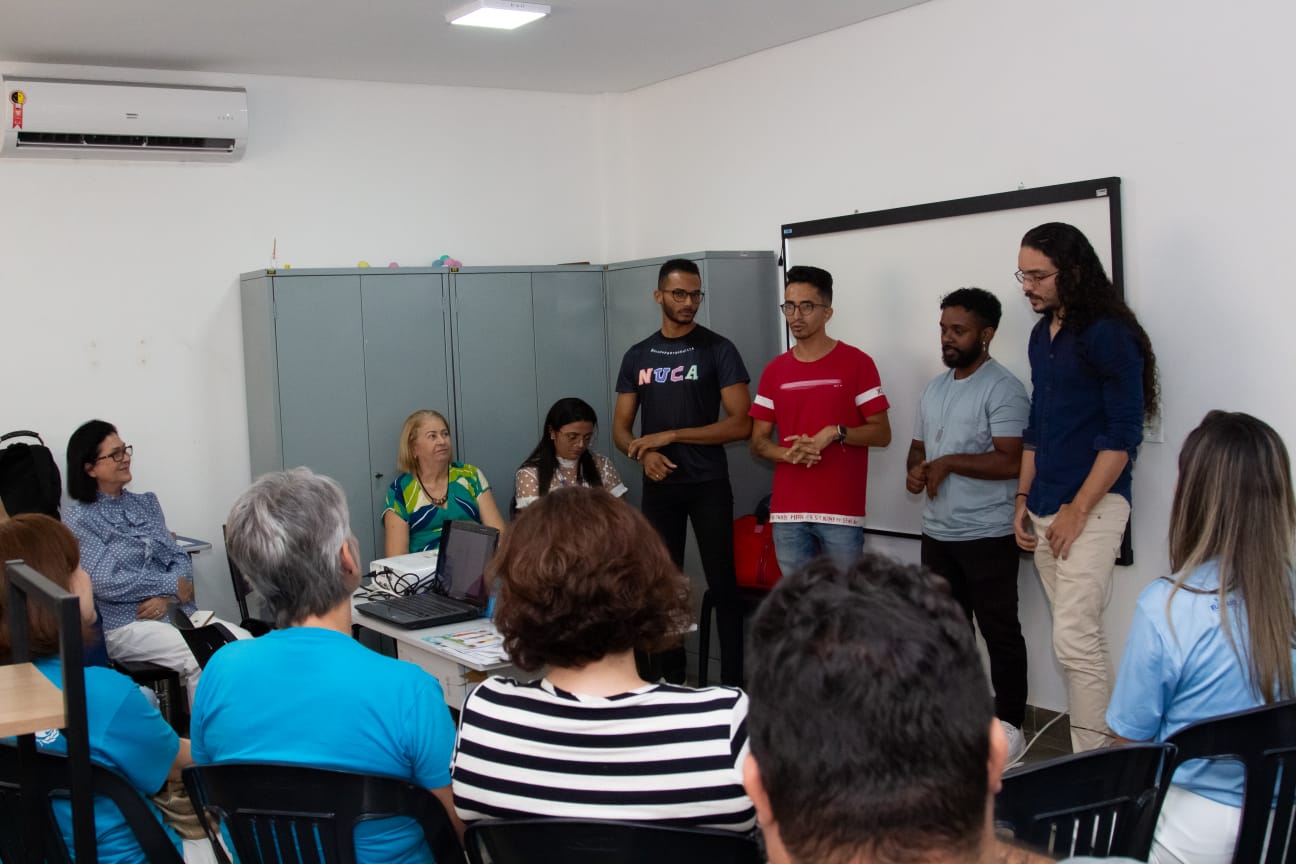 Membros do Unicef Brasília visitam Eusébio para conhecer Programa Agente de Saúde Adolescente