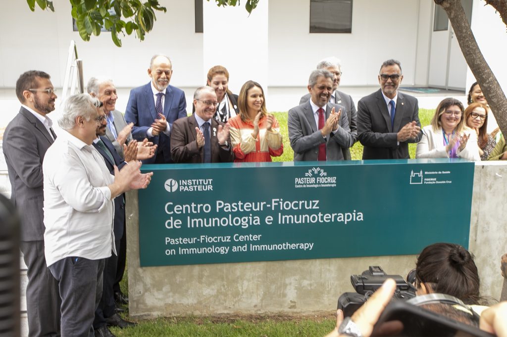 Inauguração do Centro Pasteur-Fiocruz considerado um novo marco para o desenvolvimento do Eusébio e do Ceará