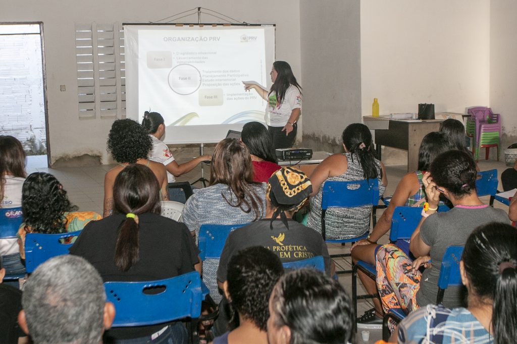 Prefeitura de Eusébio realiza reuniões do PRV nos bairros